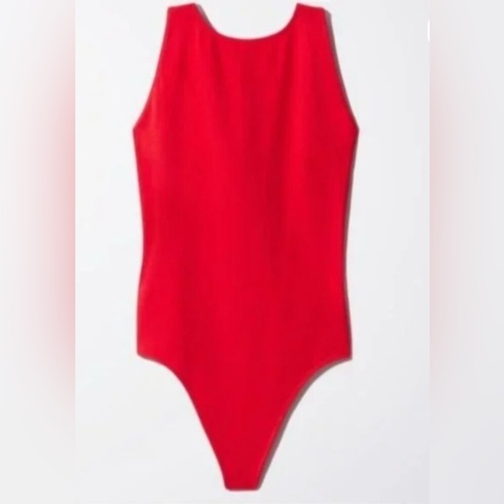 Brand new Cross-back, thong bodysuit Wilfred Lillooet Red size Small